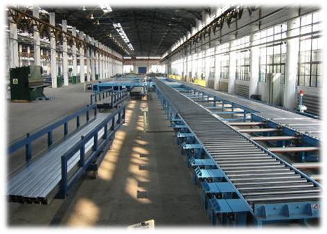 Low cost and easy installed prefabricated sandwich panel house