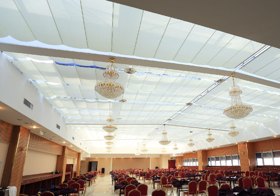 Automatic Skylight Blind for Canopy Shade