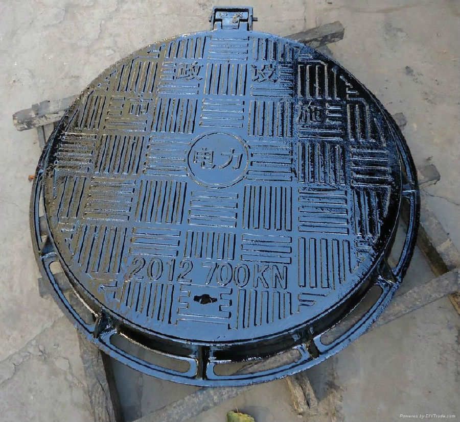 Ductile Iron Manhole Covers EN1244 Made In China
