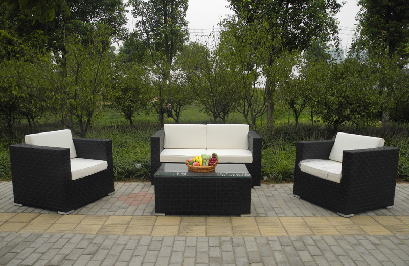 Cast Aluminum Outdoor Chair and Rattan Garden Dining Set