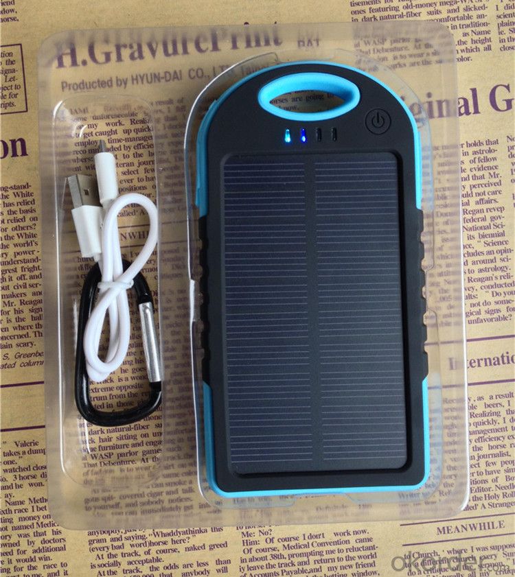 5000mAh Waterproof Solar Power Bank for Mobile Phone