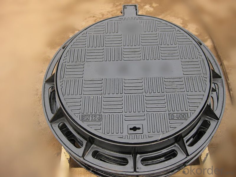 Manhole Cover EN124 C250 650mm Square  with Frame EN124 D400 Foundry Stock