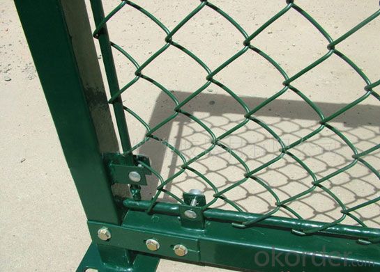 Chainlink Wire Mesh/PVC coated, electro galvanized and hot dipped galvanized Chainlink fence