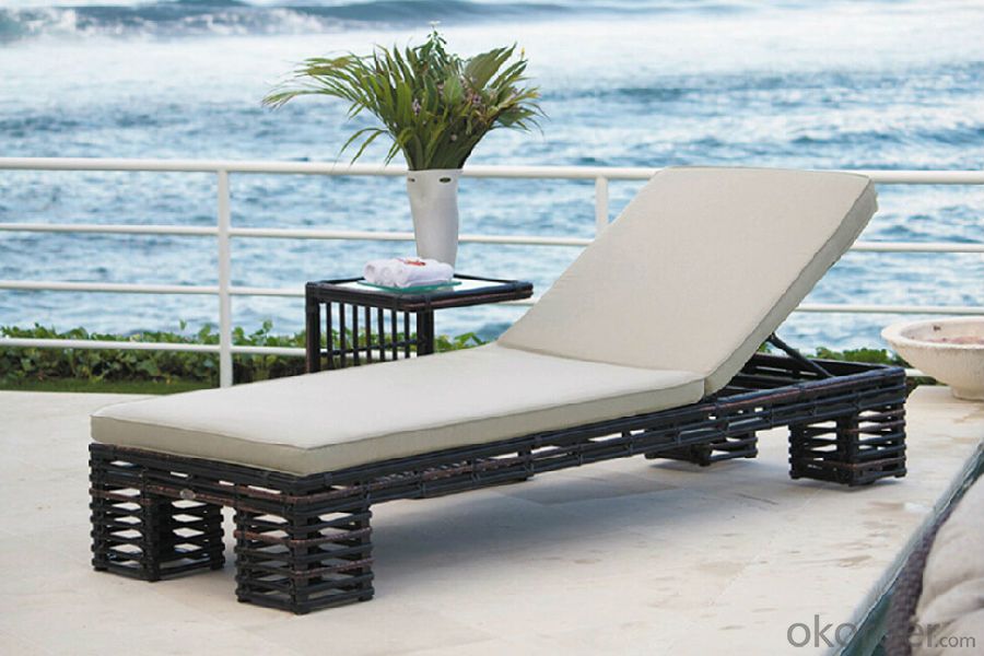 Outdoor  Rattan Sun lounger  Patio Sun Bed Wicker Furniture