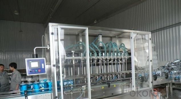 Fabric Cleaner Filling Machine for Packaging