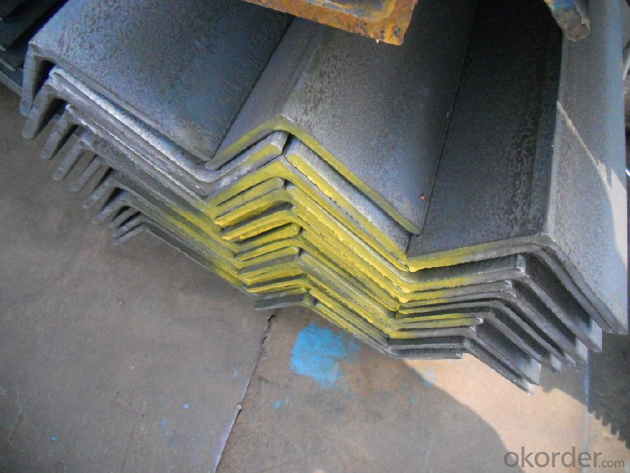 Hot Rolled Steel Angle Bar with High Quality 75*75mm