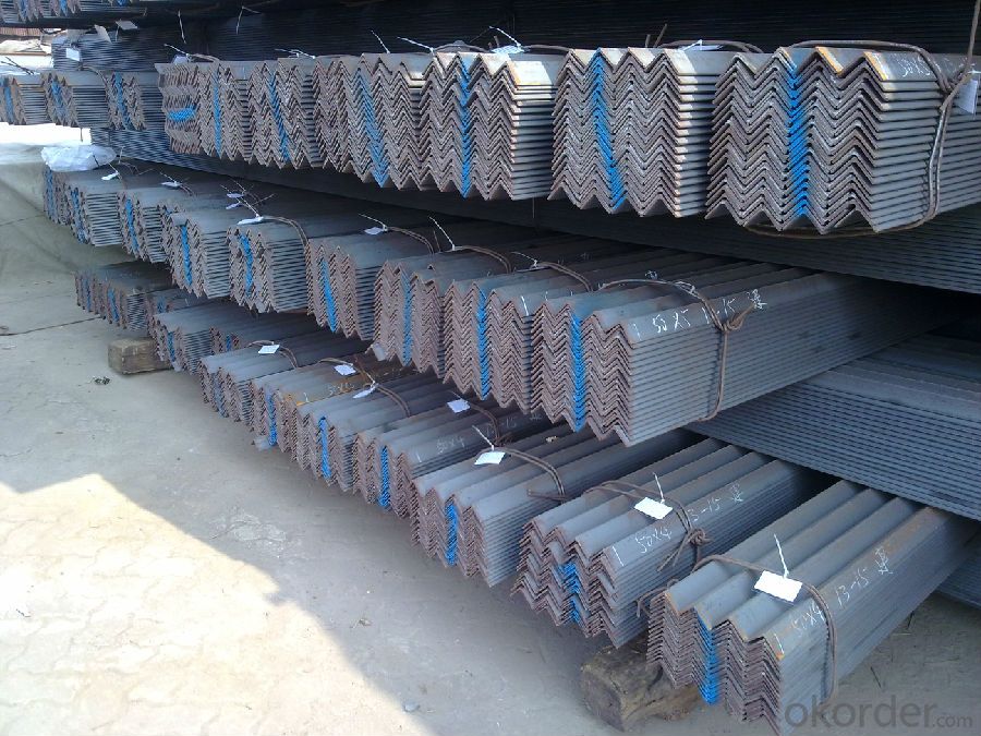 Specifications of GB Q235 Equal Angle Steel or  Uneual angle