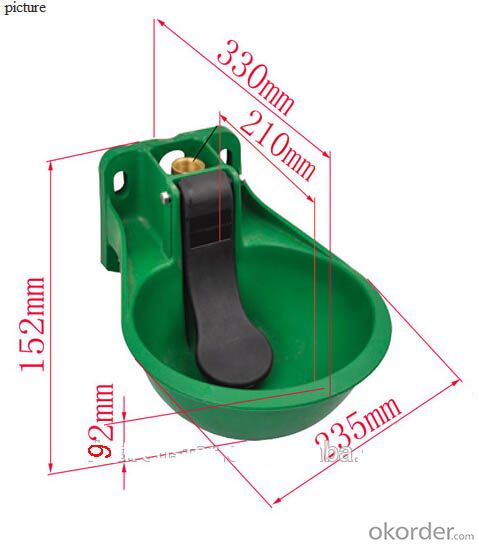 Plastic Water Bowl (2.5 L) with Paddle for Cattle or Horses
