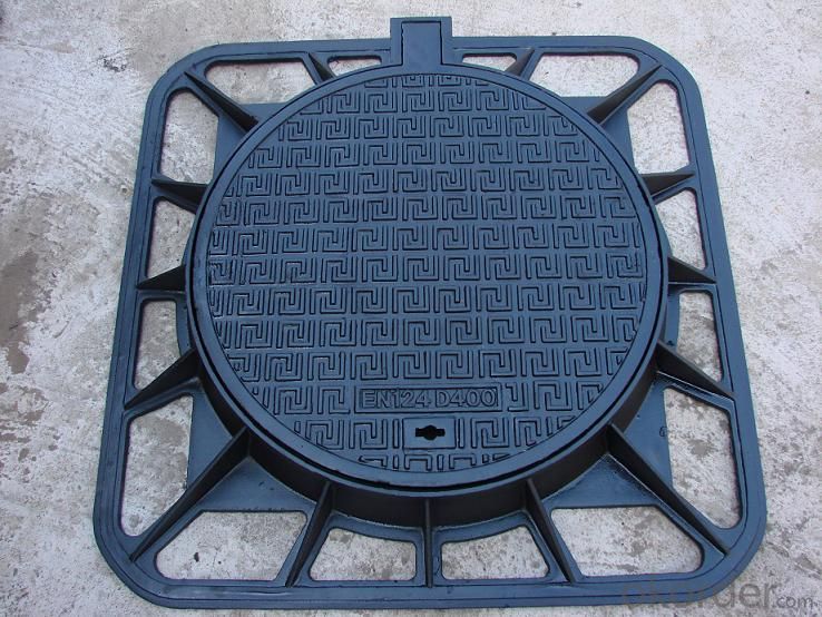 Manhole Covers EN124 GGG40 Ductule Iron D400 Bitumen