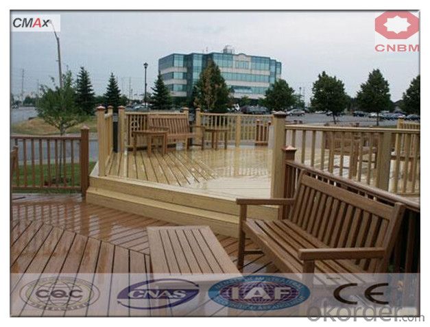 Hollow and Grooved Composite Decking Flooring WPC Board