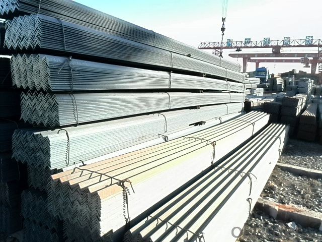 Hot Rolled Equal Angle Steel with Grade GB-Q235