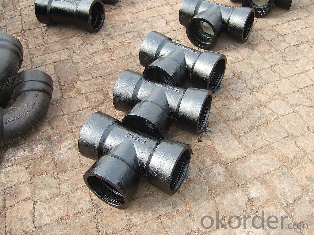 Ductile Iron Pipe Fittings All Flanged Tee EN124/d400,GGG500&400-12 Cold Applied Black