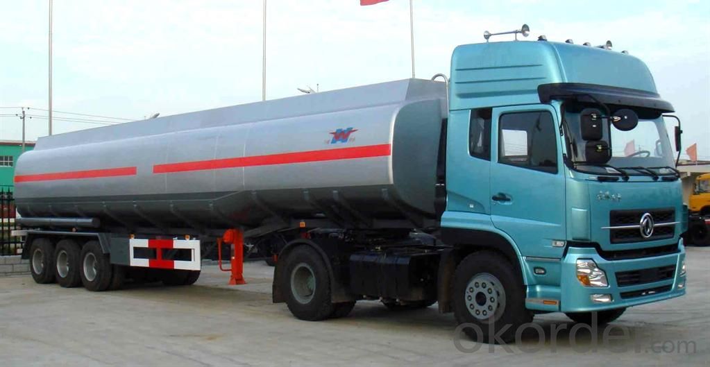 Fuel Tank Truck Heavy Duty 6 Wheels 10000liters  Oil Tank Truck