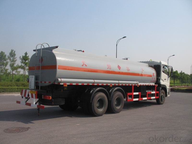 Tank Truck China 8X4 12wheels  for Fuel Transport