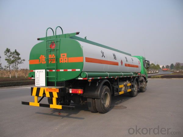 Fuel Tank Truck 4X2 12000L Carbon Steel  (HZZ5162GJY)