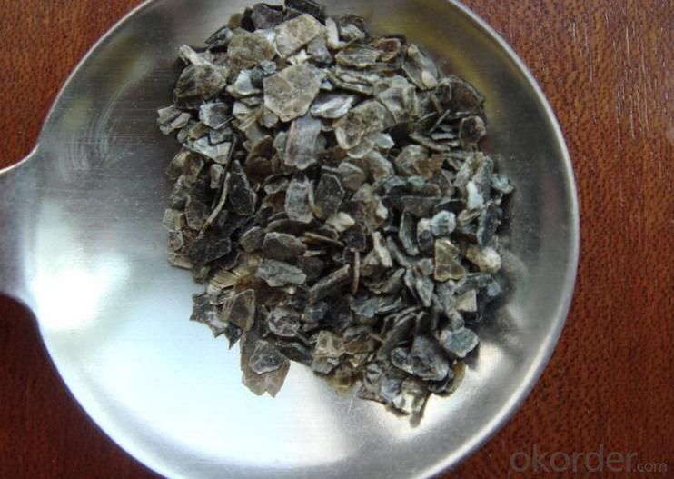 Medium and Fine Silver Exfoliated Vermiculite
