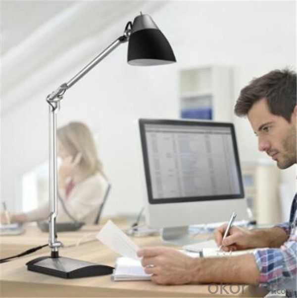 LED Desk Lamp Black Plastic + Silver Aluminum Alloy Finish