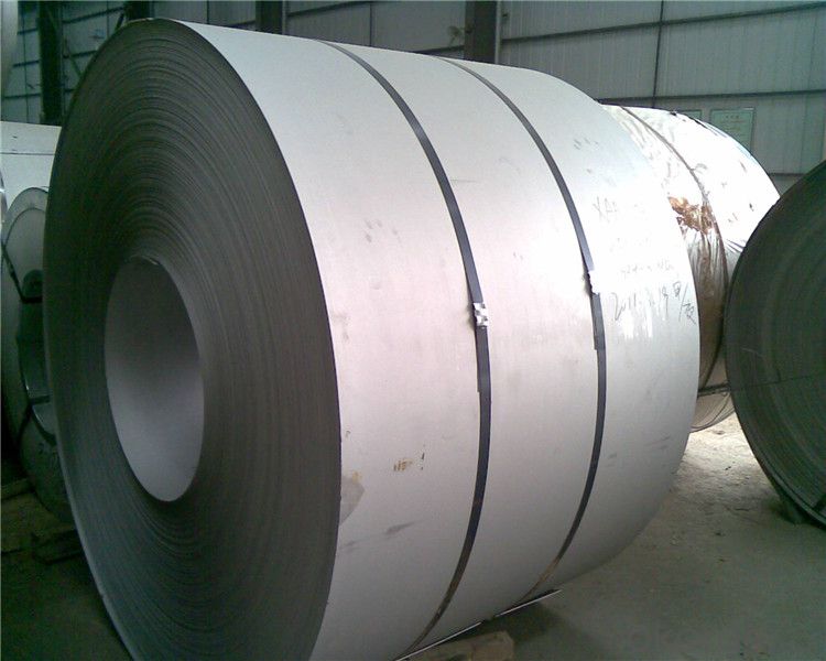 2B Surface Stainless Hr/Cr Steel Coil/Strip (201/202/301/304/304L/316/316L)