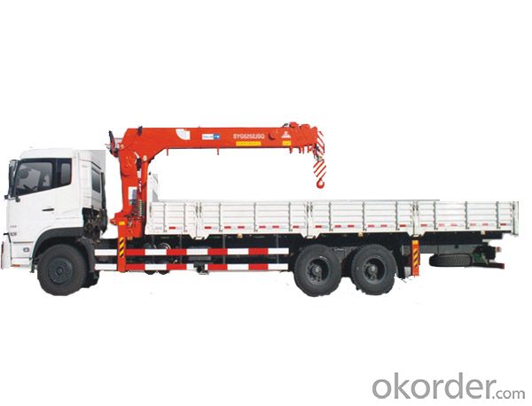 Broad, wide forest forest crane lorry crane, wide forest 8 tons vehicle hoists