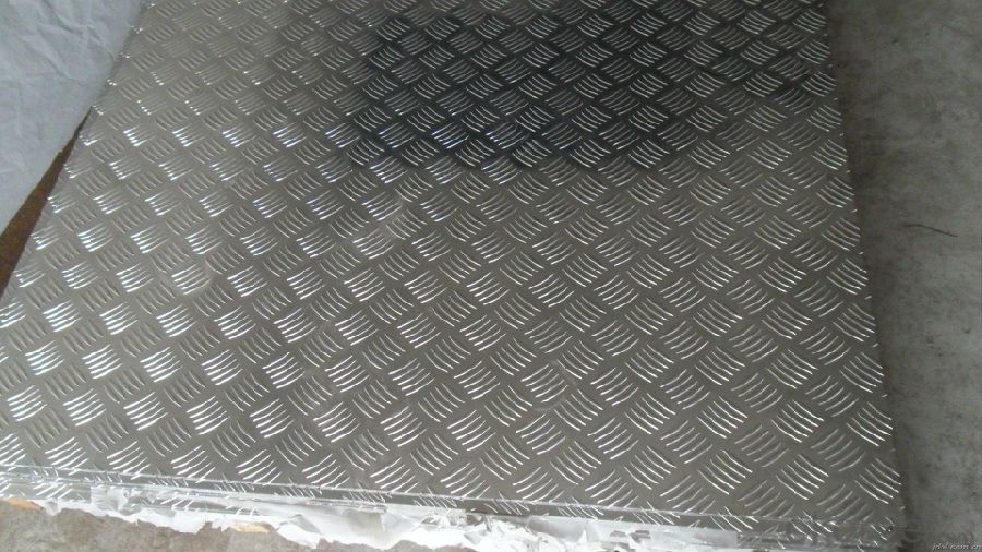 Hot/Cold Rolled Stucco Embossed Aluminium Checker Plate 5 bars /3 Bars /1 Bar
