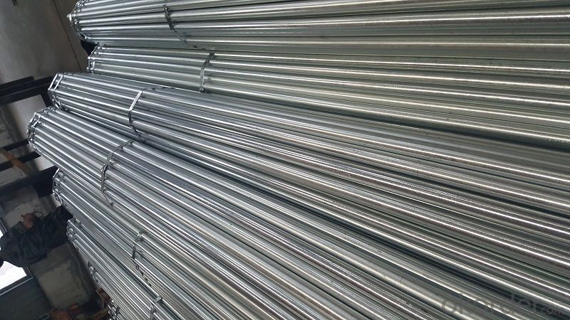 Galvanized welded steel pipe for construction