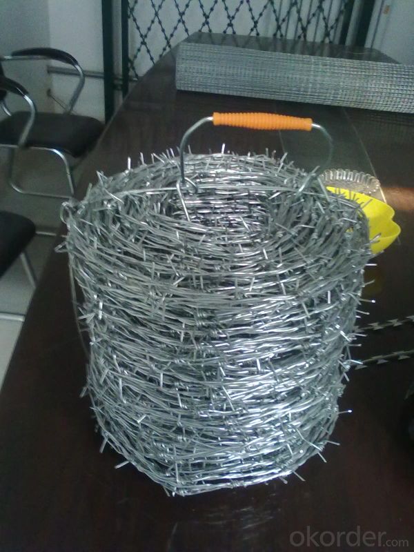 Hotsales Galvanized or PVC Barbed Iron Wire