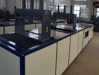 FRP Hydraulic pultrusion machine and roll stockmachine