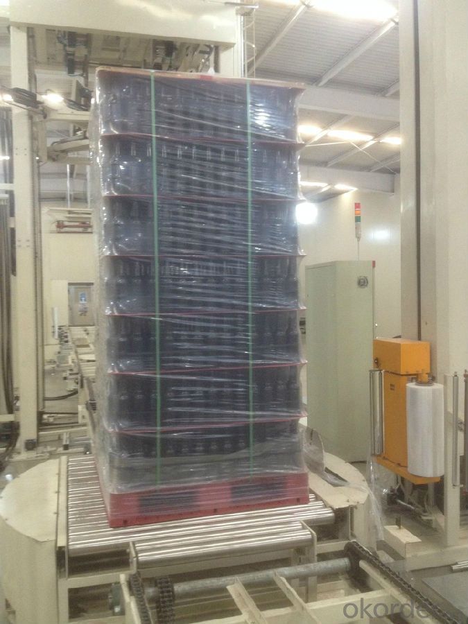 Tray heat shrink packaging machine made in China