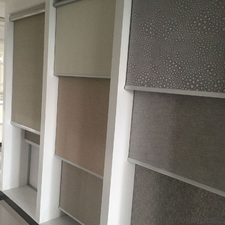 Double Layer Roller Blinds with Manual Customized Design