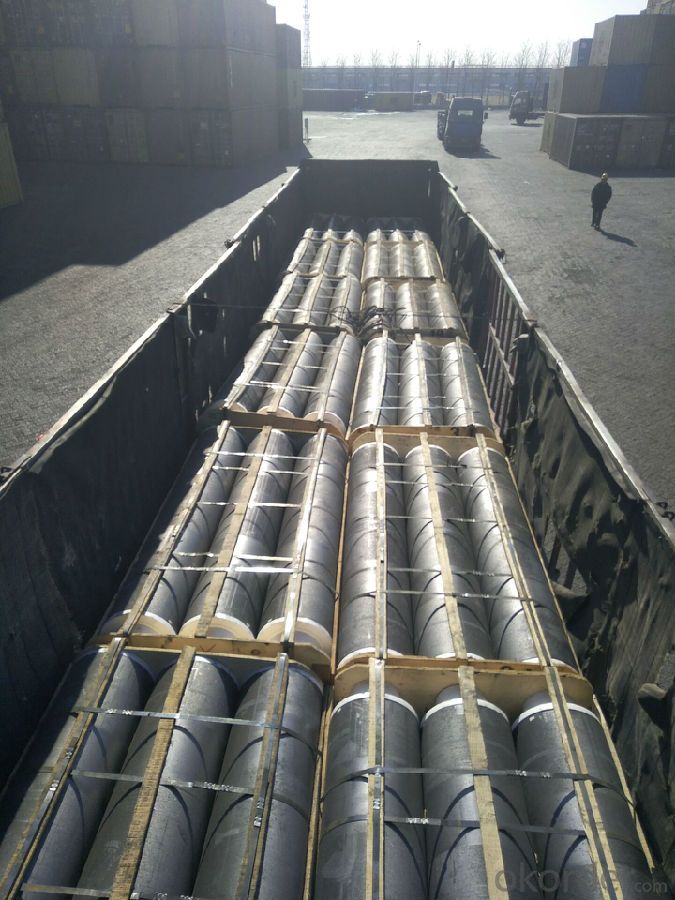 Hot sale UHP 600mm graphite electrode for steeling