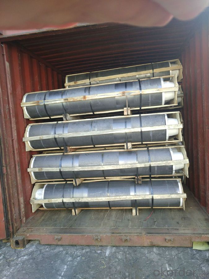 Hot sale UHP 600mm graphite electrode for steeling