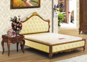 Hand Carved Wooden Beds for Hotels