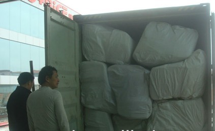  Loading Container of European White Fabric Sofa Net 