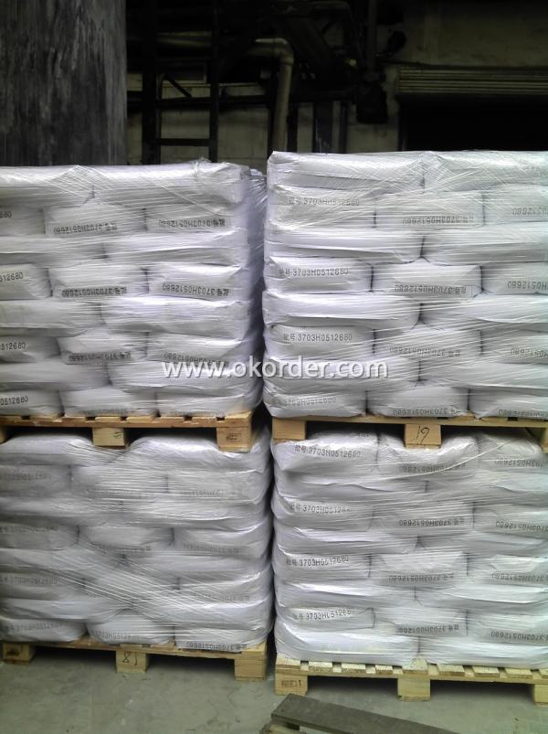  The package of Tio2 Powder . 