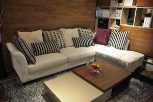 Fabric Modern Sofa Furniture Set Elegant Design