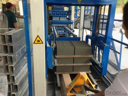 Concrete InterLocking Bricks Making Machine QT8-15 System 1