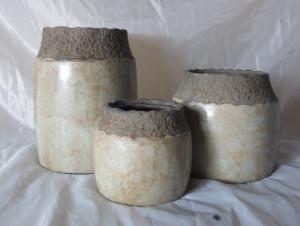 New Design Hot Selling Home Decorative Ceramic Light White Nature Flower Vase M