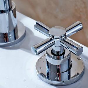 Kichen Faucet, Two Handle Brass Tap System 1