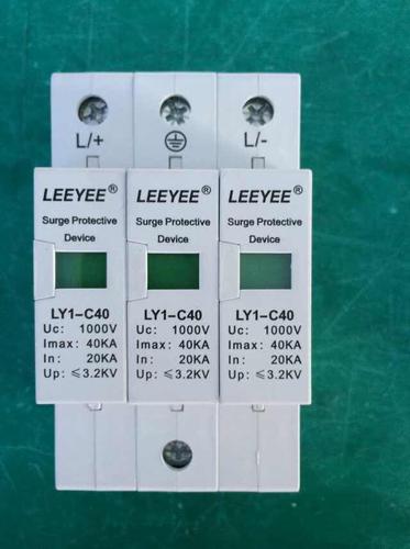 SURGE ARRESTER LY-C40/3P DC 1000V System 1