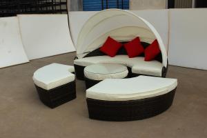 rattan bed for garden or beach System 1