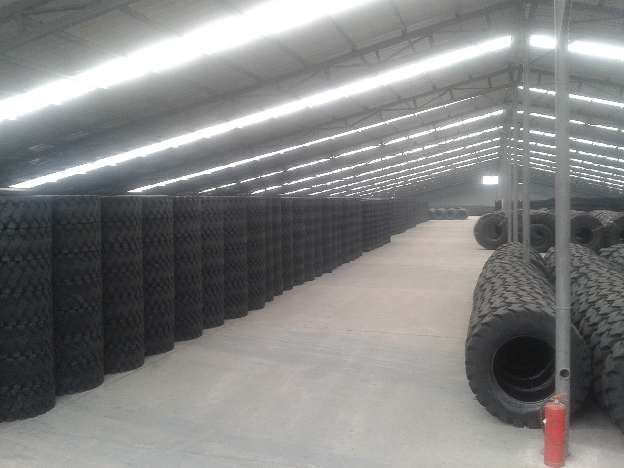 Superior Quality Skid Steer Tyre/Tire