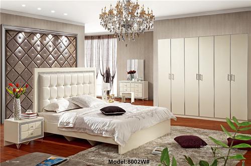 Modern classic leather bed King size System 1