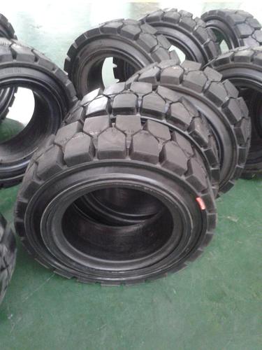 Industrial Forklift Solid Tyres System 1