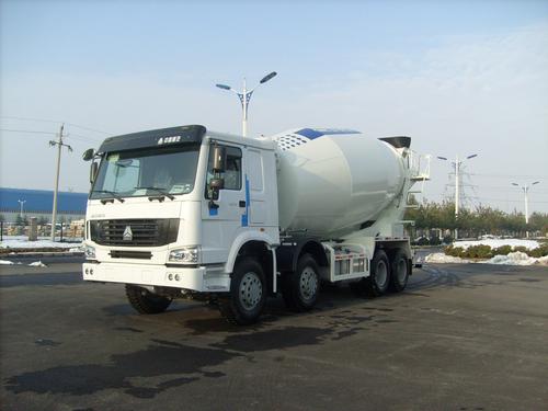 15m3 concrete mixer truck(HOWO chassis) System 1