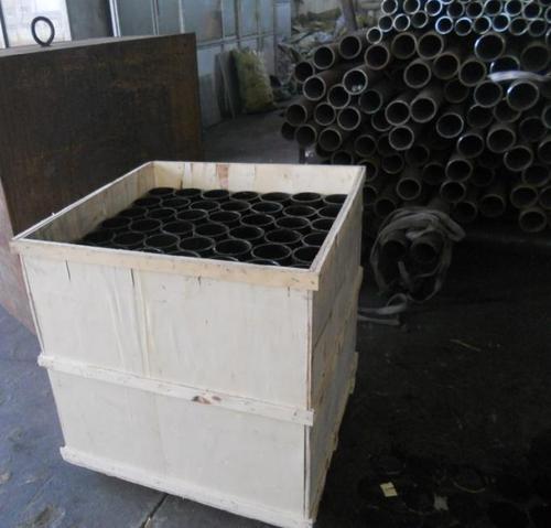 2016 best selling Seamless Steel Pipe with Wood Packing System 1