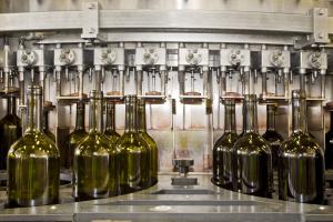 Wine bottling line