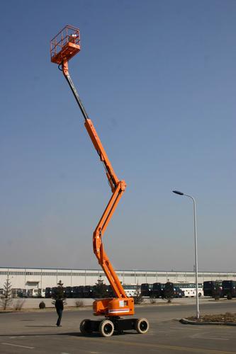 Self-propelled aerial working platform for high place working-16m System 1