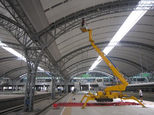 Crawler Mounted Platforms 23m System 1
