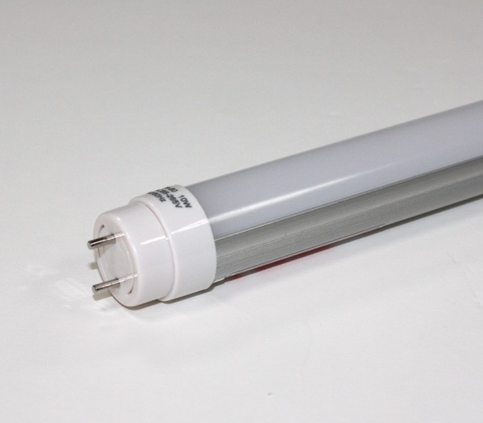LED Tube 10W, SMD2835 TaiWan Chips,60 PCS CHIPS,6000K MILKY Cover,2 feet LED T8 Tube With FA8 base ,G13