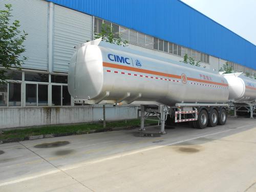 liquid tank semi trailer System 1